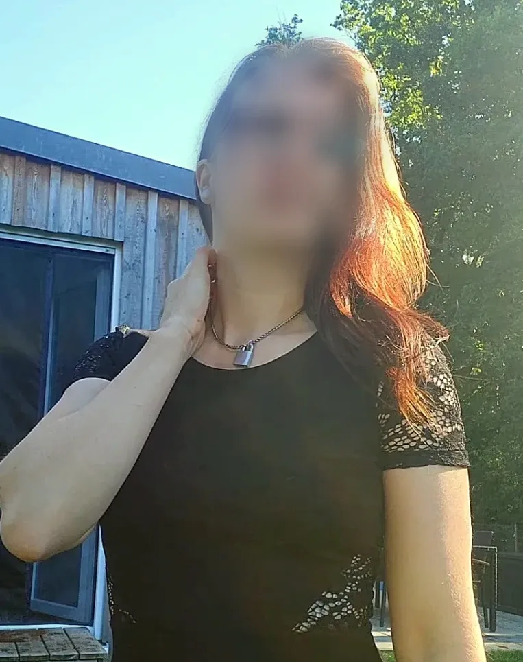 Michaela, 30