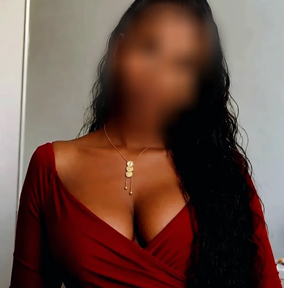 Petra, 23